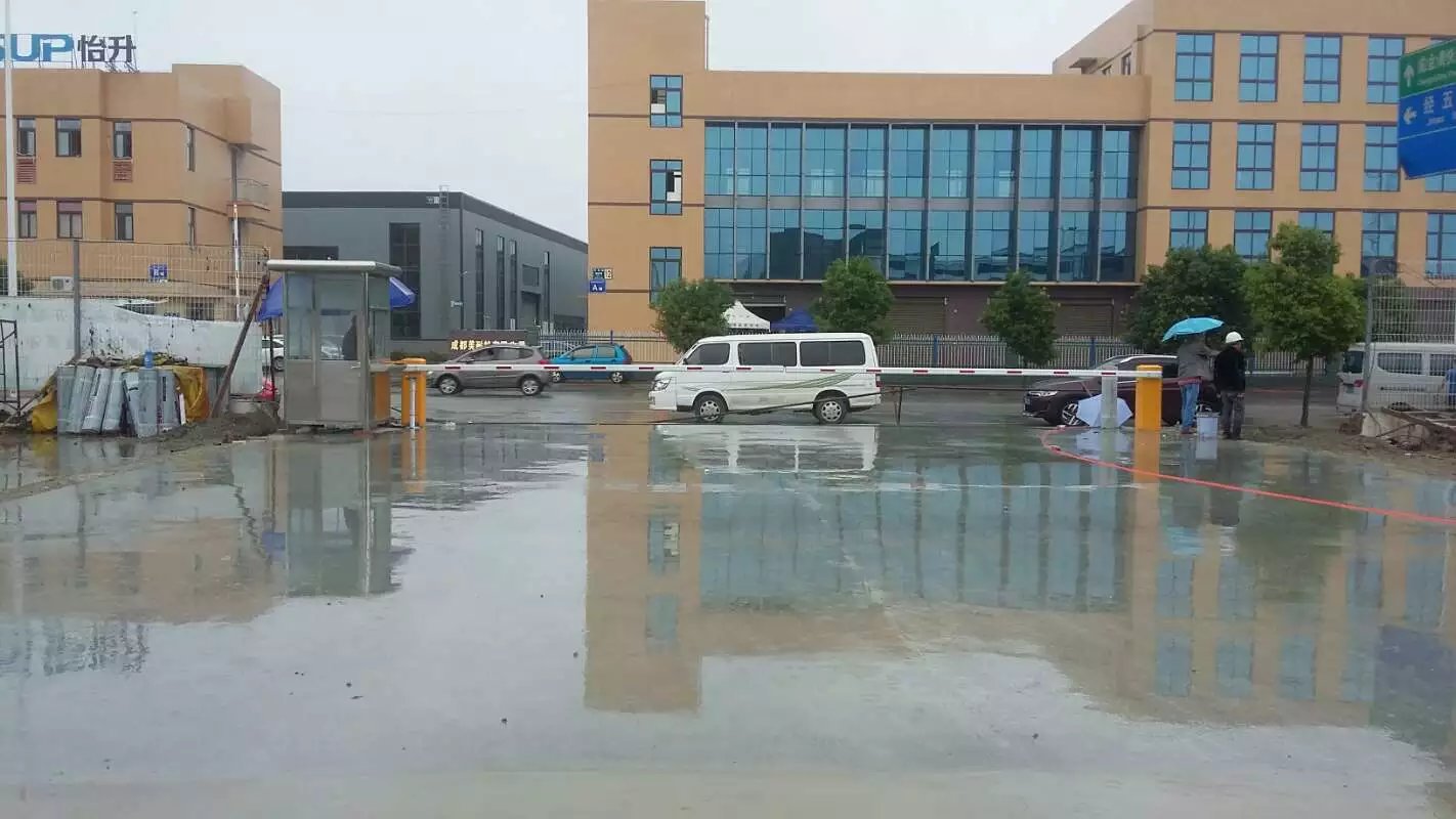 苏州吴江区苏州吴江区成都市物流公司道闸
